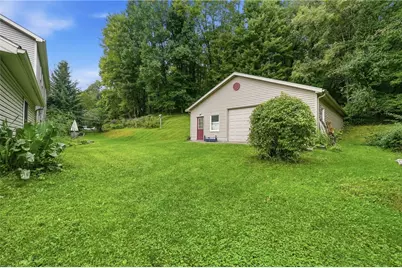 2982 Valley Road, Jefferson Township, PA 16137 - Photo 23