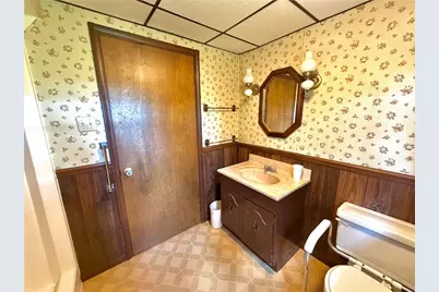 5370 State Route 982, Derry Township, PA 15627 - Photo 13