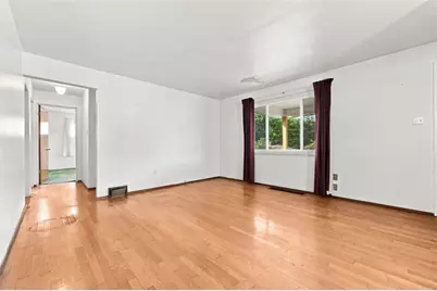 541 Arizona Dr, Lower Burrell, PA 15068 - Photo 7
