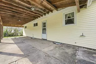 541 Arizona Dr, Lower Burrell, PA 15068 - Photo 19