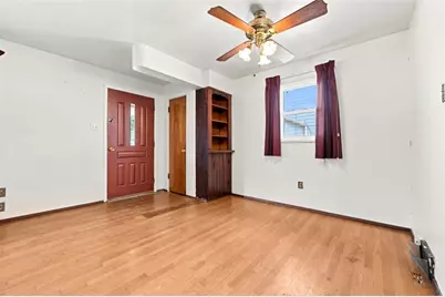 541 Arizona Dr, Lower Burrell, PA 15068 - Photo 5