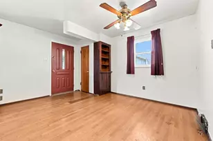 541 Arizona Dr, Lower Burrell, PA 15068 - Photo 5