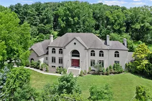 1060 Fox Chapel Rd, Pittsburgh, PA 15238 - Photo 1