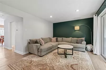 316 Elm Ct, Ross Twp, PA 15237 - Photo 11