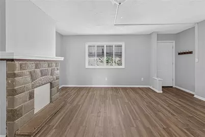 1630 Leolyn St, Pittsburgh, PA 15210 - Photo 5
