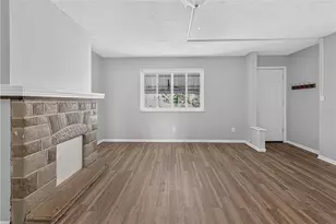 1630 Leolyn St, Pittsburgh, PA 15210 - Photo 5