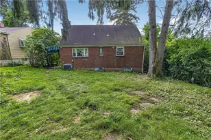 236 Hulton Rd, Pittsburgh, PA 15147 - Photo 3