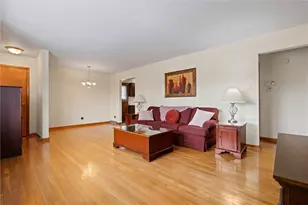 804 Redwood Dr, Cecil, PA 15057 - Photo 5