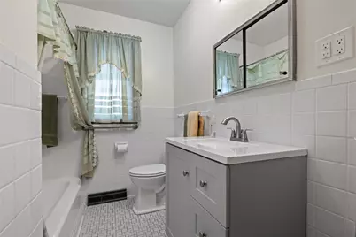 804 Redwood Dr, Cecil, PA 15057 - Photo 13