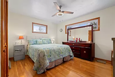804 Redwood Dr, Cecil, PA 15057 - Photo 15