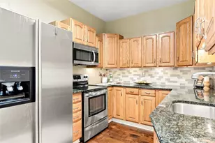 102 Martsolf Ave, Pittsburgh, PA 15229 - Photo 3
