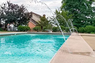 2182 Bradbury Ln, North Huntingdon, PA 15642 - Photo 45