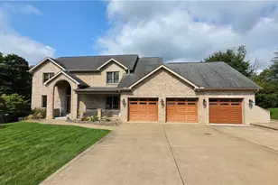 2182 Bradbury Ln, North Huntingdon, PA 15642 - Photo 5