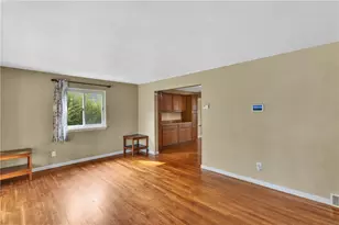 323 Noel Dr, Monroeville, PA 15146 - Photo 7