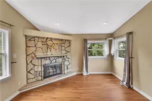 323 Noel Dr, Monroeville, PA 15146 - Photo 13