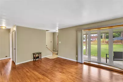 323 Noel Drive, Monroeville, PA 15146 - Photo 9