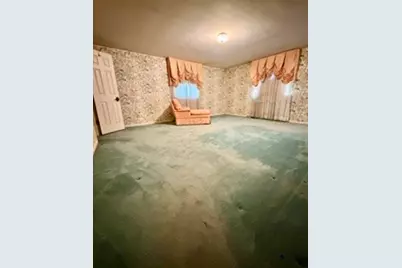 209 Claremont Dr, Lower Burrell, PA 15068 - Photo 23