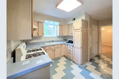 1432 Tolma Ave, Pittsburgh, PA 15216 - Photo 11
