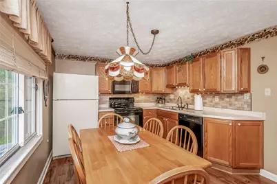 1965 Kirkby Dr, South Park, PA 15129 - Photo 9