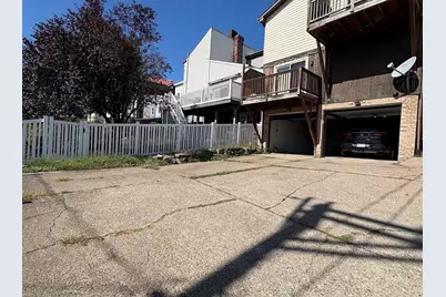 1966 W Beckert Avenue #2, Pittsburgh, PA 15212 - Photo 11