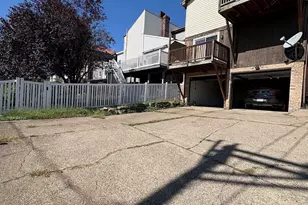1966 W Beckert Ave, Pittsburgh, PA 15212 - Photo 11