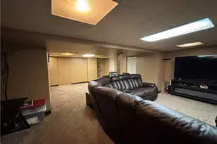 114 Carson St, Monroeville, PA 15146 - Photo 25
