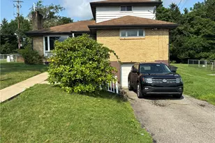 114 Carson St, Monroeville, PA 15146 - Photo 5