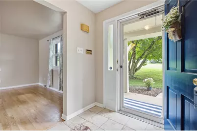 931 Shenango Rd, Chippewa Township, PA 15010 - Photo 5