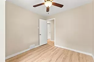 3129 Churchview, Pittsburgh, PA 15227 - Photo 9