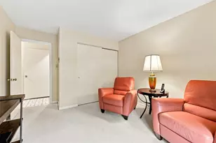1500 Cochran Rd, Scott Township, PA 15243 - Photo 23