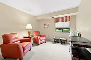 1500 Cochran Rd, Scott Township, PA 15243 - Photo 21