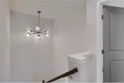 1720 St Johns Ln, Pittsburgh, PA 15143 - Photo 21