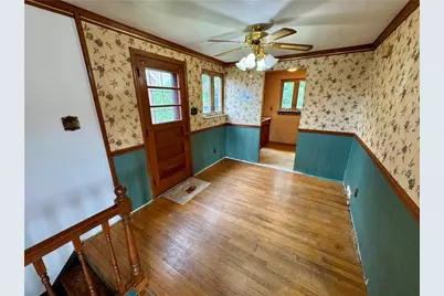 118 Sunrise Dr, Pittsburgh, PA 15236 - Photo 5