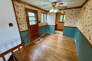 118 Sunrise Dr, Pittsburgh, PA 15236 - Photo 5