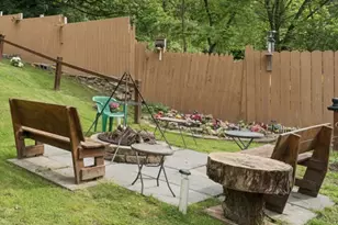 2106 Lindsay Rd, Pittsburgh, PA 15221 - Photo 15