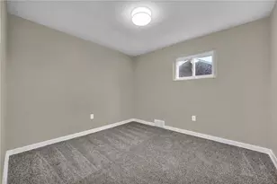 3802 Grant St, South Park, PA 15129 - Photo 19
