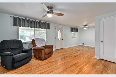 1337 Hamilton Rd, Pittsburgh, PA 15234 - Photo 3