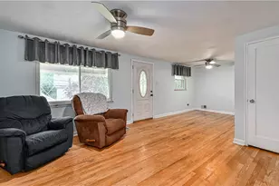 1337 Hamilton Rd, Pittsburgh, PA 15234 - Photo 3