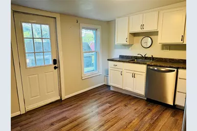 197-199 E Bellevue Ave, Ross Twp, PA 15202 - Photo 5