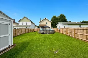 1028 Dewey Ave, New Castle, PA 16101 - Photo 37