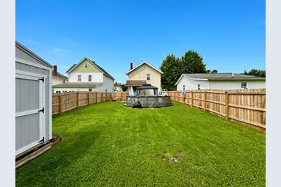 1028 Dewey Ave, New Castle, PA 16101 - Photo 37