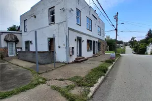 41 Searight Ave, Uniontown, PA 15401 - Photo 1