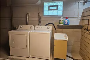 2219 Berger St, Shenango Township, PA 16101 - Photo 17