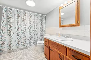 2219 Berger St, Shenango Township, PA 16101 - Photo 11