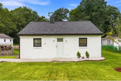 5036 Sherwood Rd, Bethel Park, PA 15102 - Photo 1