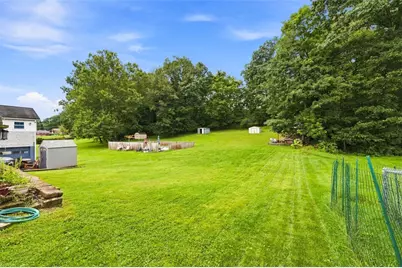 5036 Sherwood Rd, Bethel Park, PA 15102 - Photo 23