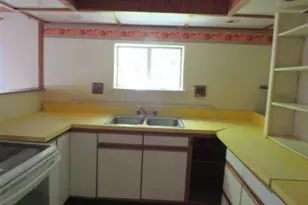 171 Mounts Rd, South Franklin, PA 15301 - Photo 11