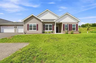 2083 S Links Ave, Center Township, PA 16001 - Photo 1
