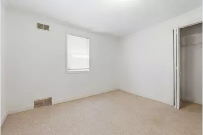 571 Flower Hill Lane, Pittsburgh, PA 15238 - Photo 13