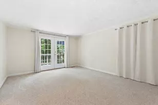 571 Flower Hill Ln, Pittsburgh, PA 15238 - Photo 9